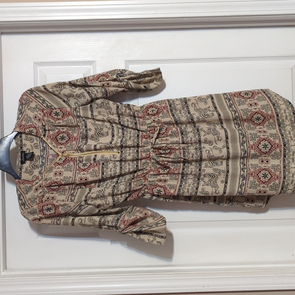 Justify Boho Elephant Paisley Print Zip Neck Roll Tab Sleeve Mini Dress Med 607
